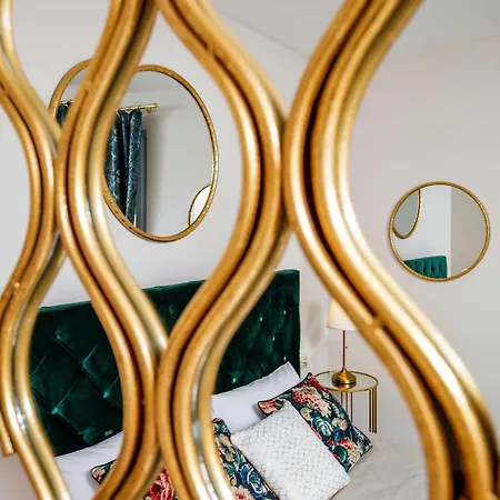 Jacuzzi Deluxe * Σκάλα Σωτήρος